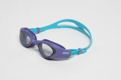 THE ONE WOMAN ARENA YÜZÜCÜ GÖZLÜĞÜ